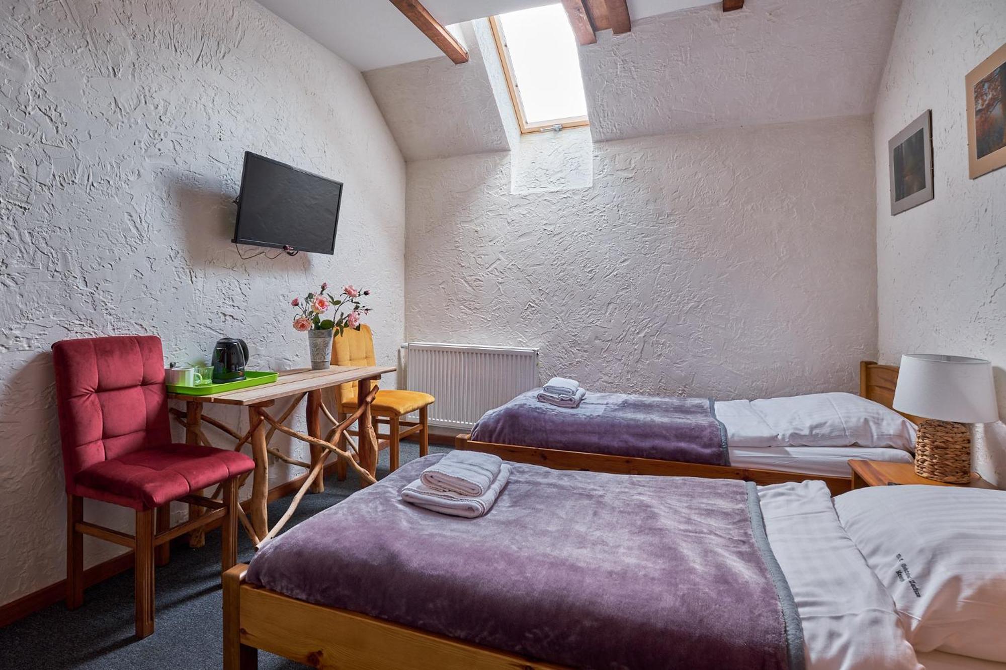 Karczma Zacisze Bed & Breakfast Krutyn Exterior photo