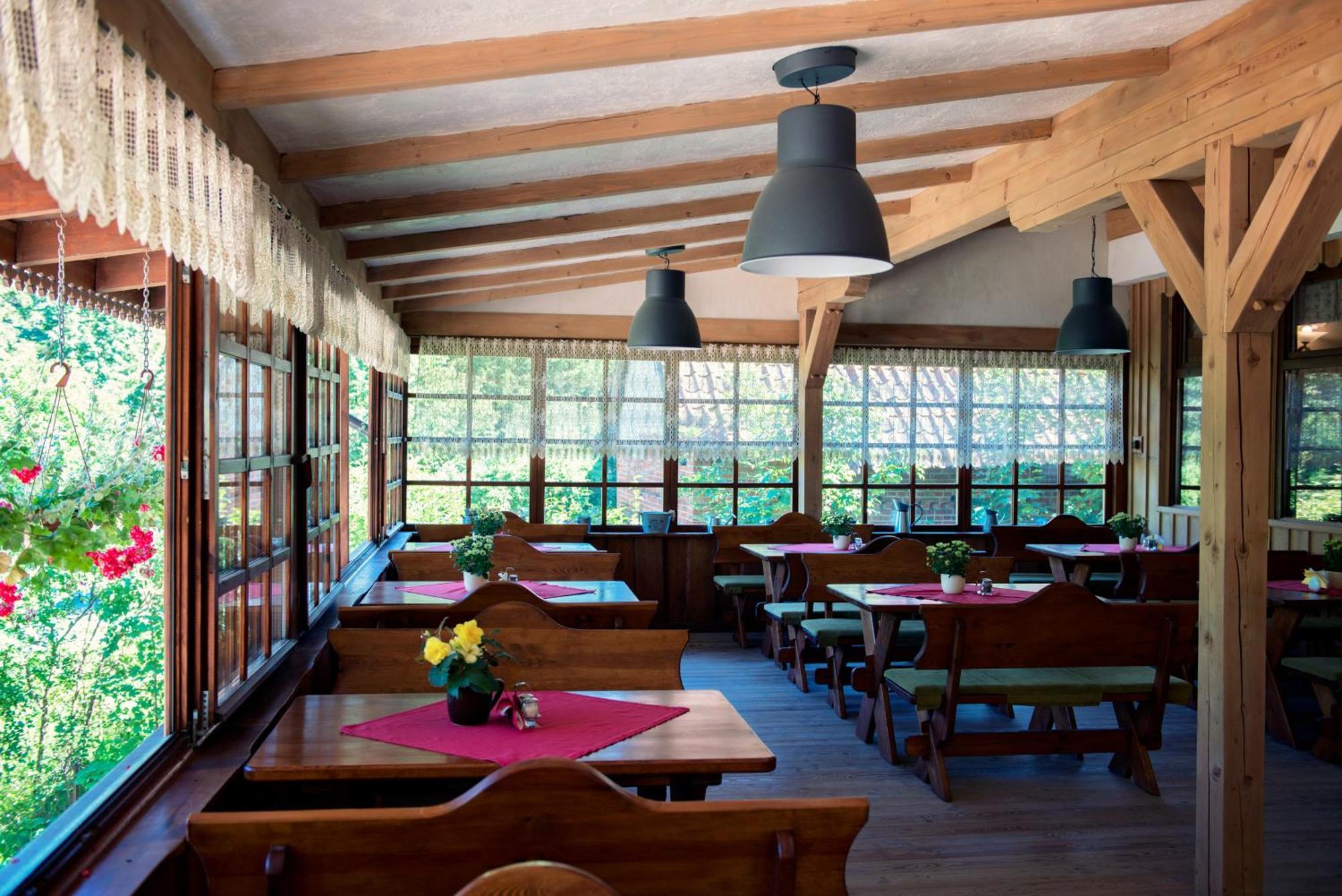 Karczma Zacisze Bed & Breakfast Krutyn Exterior photo